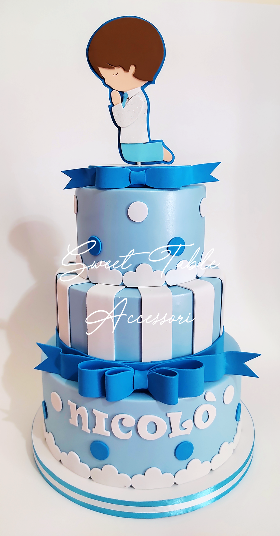 Torta Prima Comunione 3 piani pois e fiocchi