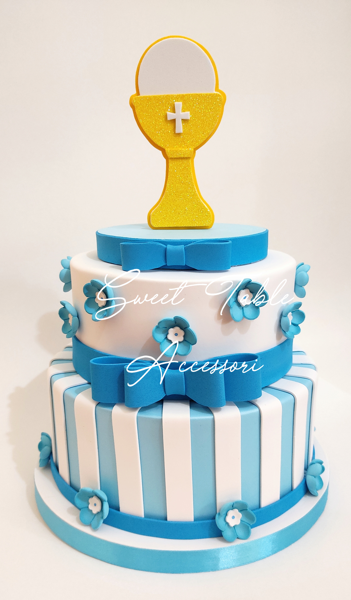 Torta scenografica Prima Comunione fiori 2 piani
