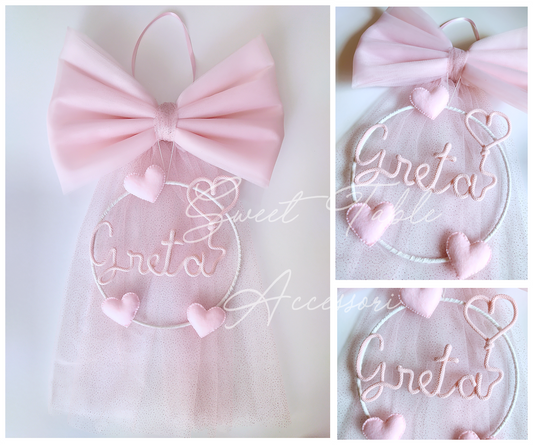Fiocco nascita in tulle con nome tricotin e cuori