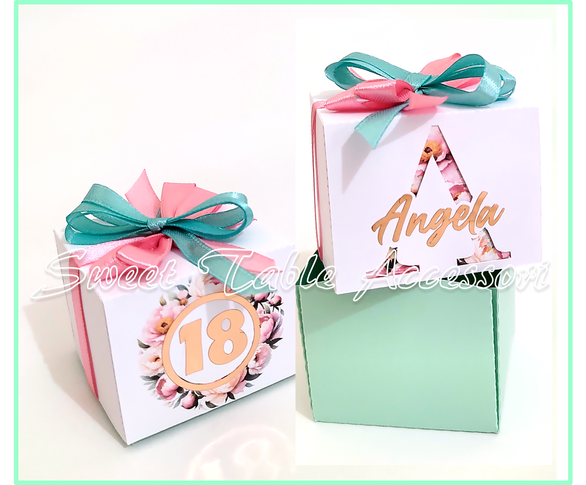 Scatolina cubo personalizzata con scritta in vinile